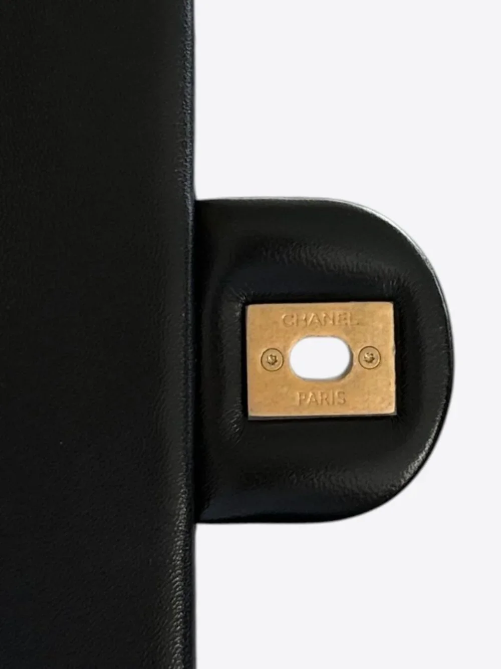 CHANEL size one